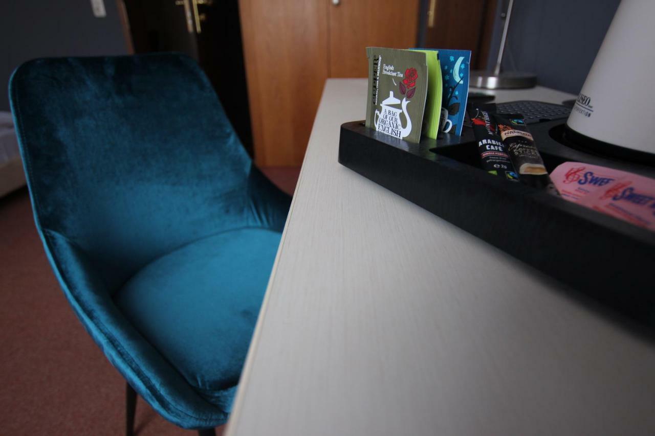 Hotel Tari Höchberg المظهر الخارجي الصورة